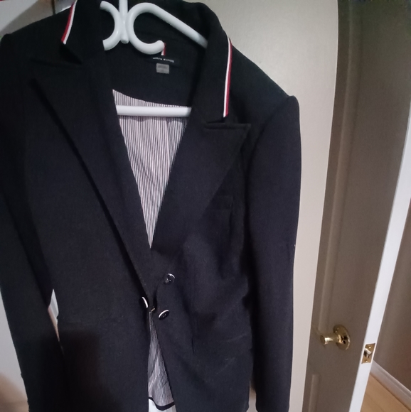Tommy Hilfiger Blazer - Picture 1 of 8